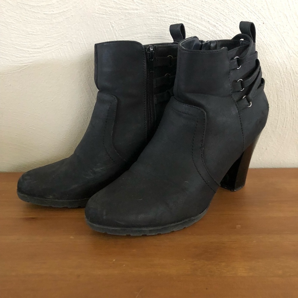 Rialto Sonny Heeled Booties